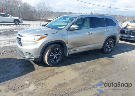 2016 Toyota Highlander Xle V6 z USA, uszkodzony, nr VIN 5TDKKRFH4GS133694